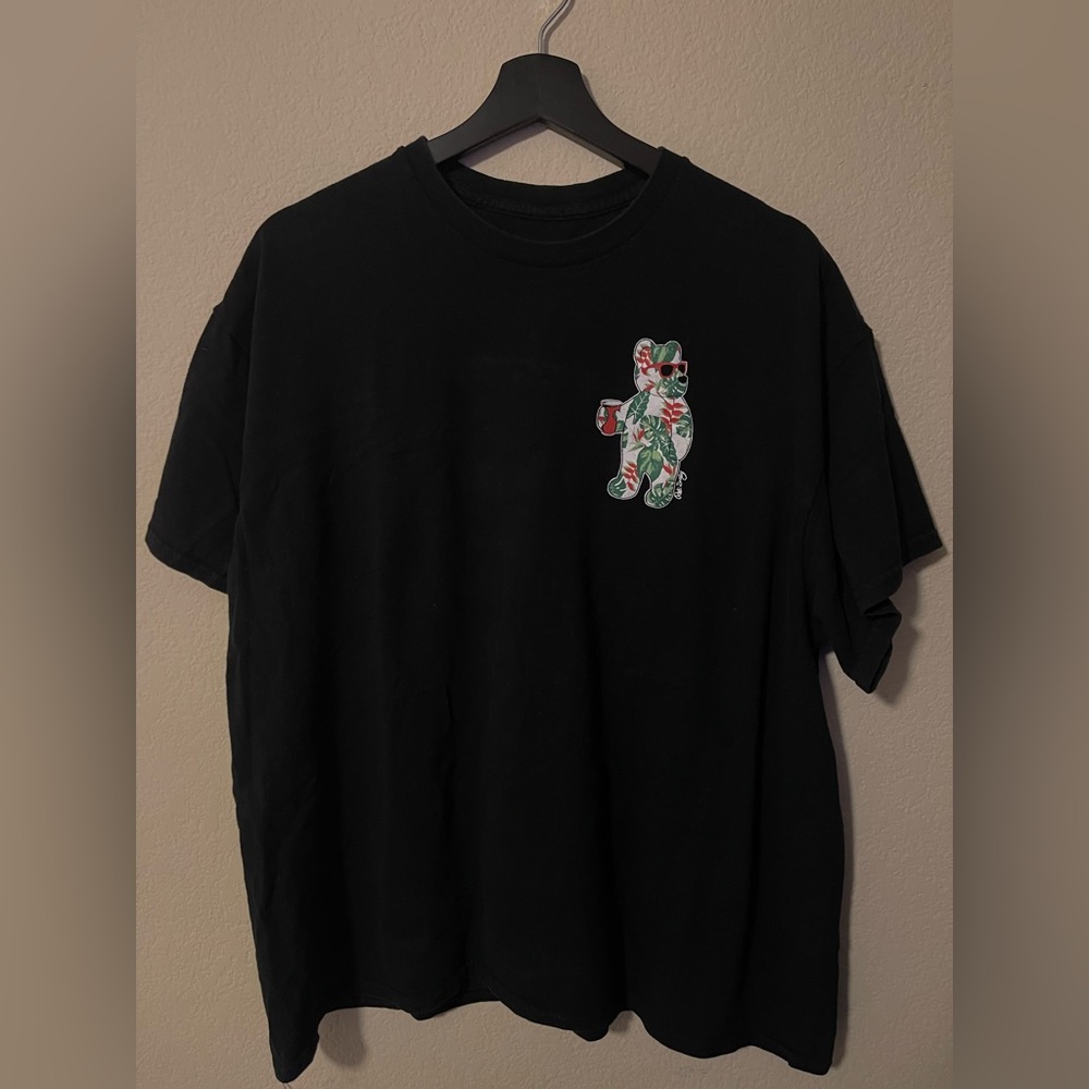 Party bear T-Shirt, Size XL.